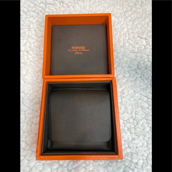 Authentic Hermès Trinket Box with Pouch Storage & Organization